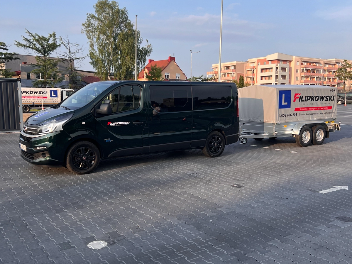 Fiat Talento z przyczepką - kategoria B+E w OSK Filipkowski