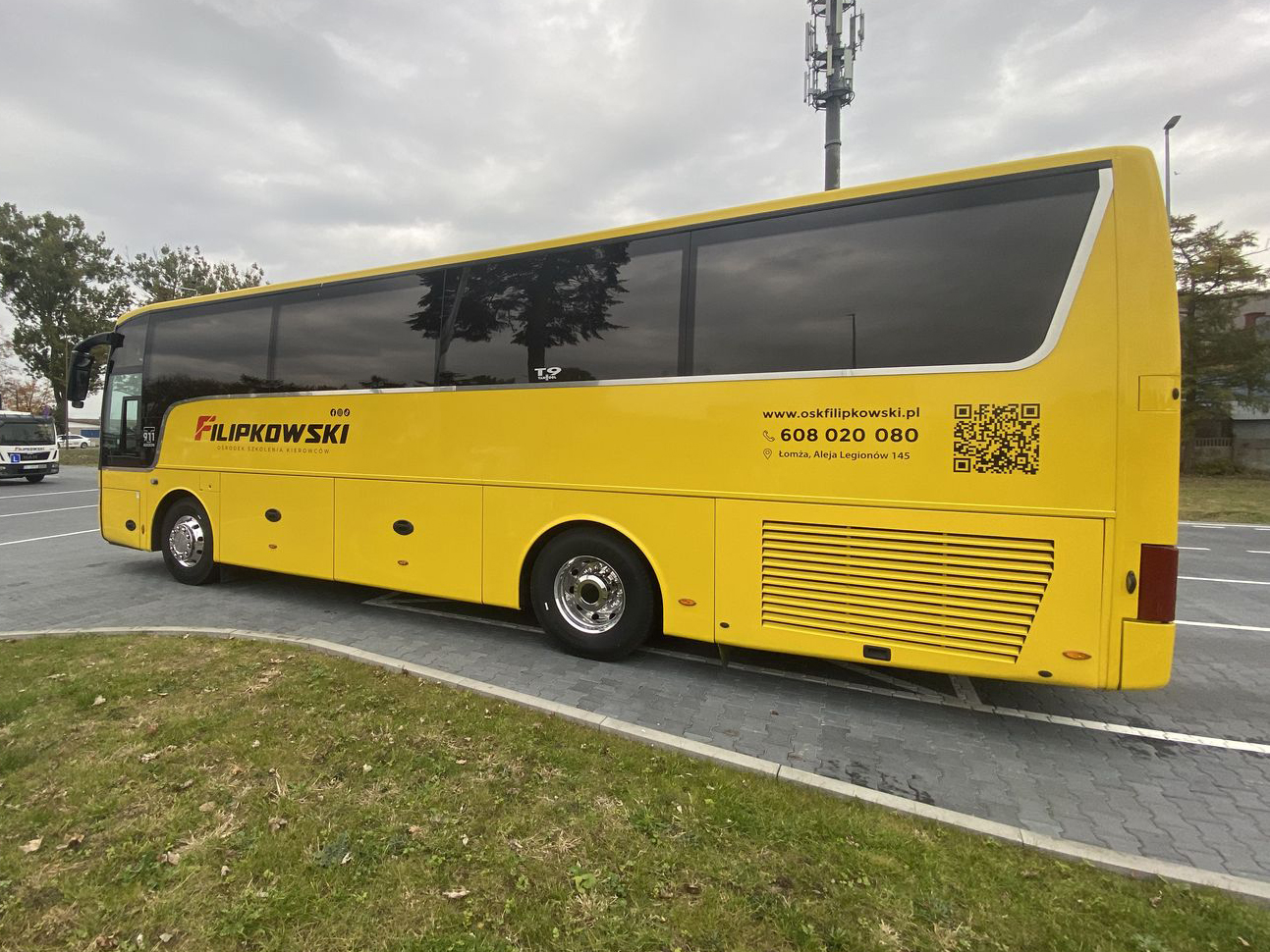 Autobus Van Hool do nauki jazdy - kategoria D w OSK Filipkowski